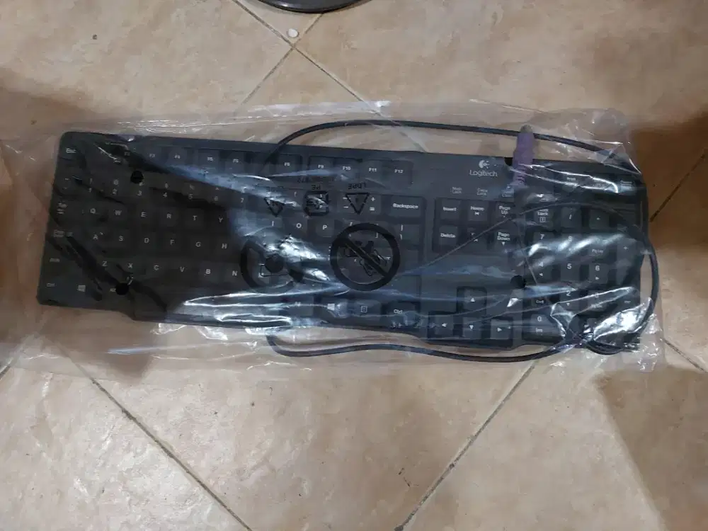Keyboard  logitech