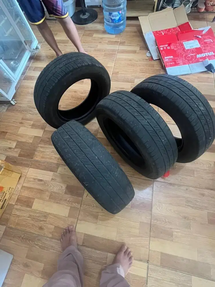 Ban brio bekas R14 dapat 4
