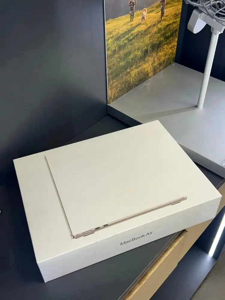 MACBOOK AIR M5 STARLIGHT CICILAN KTP AJA