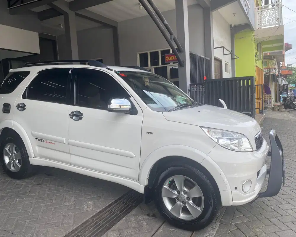 Toyota Rush 2012 Bensin