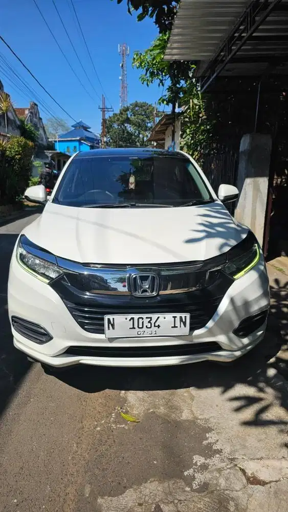 DIJUAL HRV RS CVT 2019