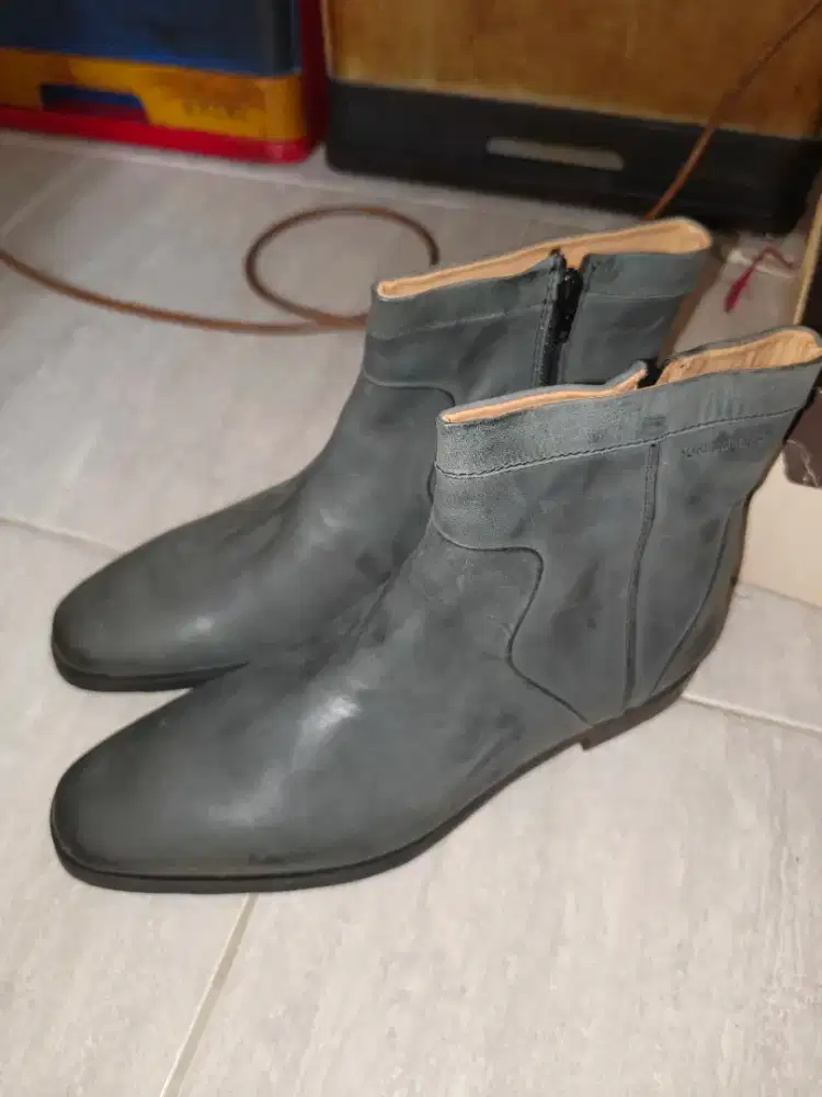 DIJUAL SEPATU MARIO MINARDI ANKLE BOOTS!!