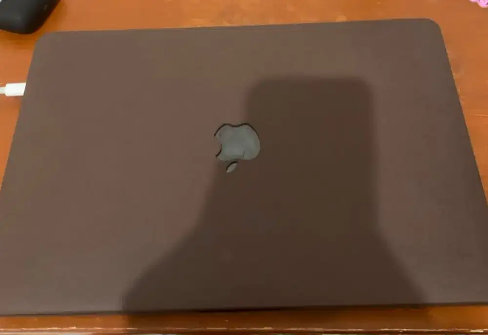 matcbook pro 2018 13 inch 8/256 touchbar i5