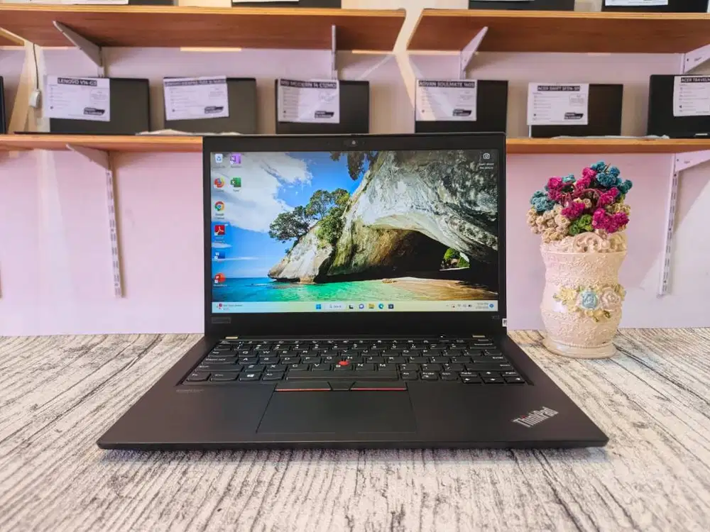 Laptop LENOVO THINKPAD X13 GEN 1 AMD Ryzen 5 PRO – 4650U Ram 32GB