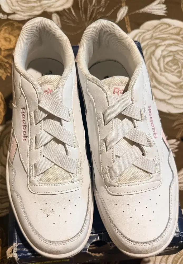 Preloved Reebok Woman