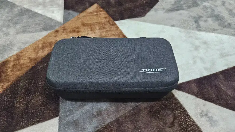 Dobe Nintendo Switch 2 Travel with slim pouch catridge