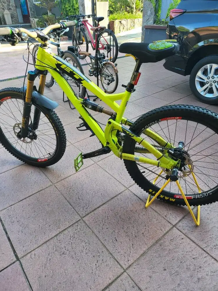 Sepeda YETI SB 66 Carbon (USA) - Mountain Bike/MTB