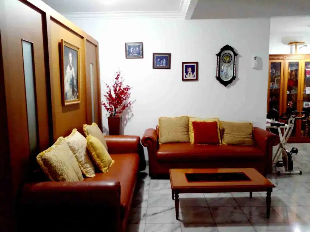 JUAL CEPAT RUMAH TAMAN GIRILOKA BSD TANGSEL