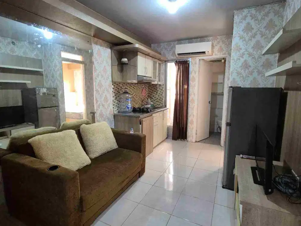DISEWAKAN APARTEMEN KALIBATA CITY 2BR , LANTAI RENDAH, DEKAT MALL
