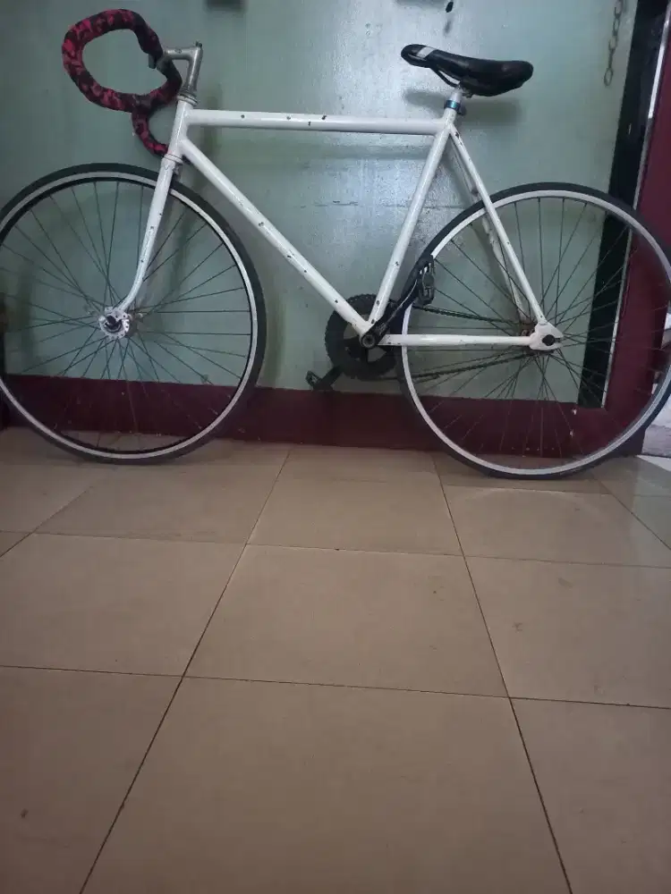 Sepeda Fiksi kondisi like new