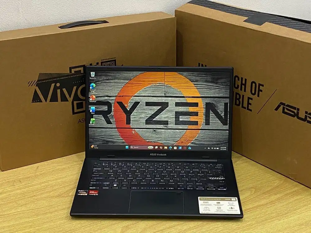 Laptop Asus Vivobook Go 14 E1404FA prosesor AMD Ryzen 3 7320U