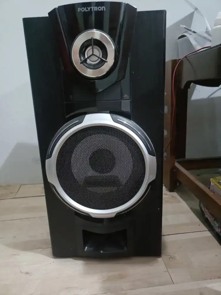 Speaker aktif Polytron