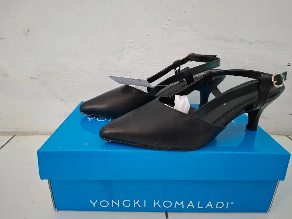 Sepatu higheels