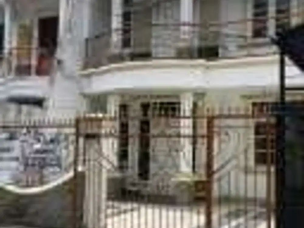 Dijual Rumah di Taman Palem, Uk.6x15m2, 2½ Lantai, Hadap Timur
