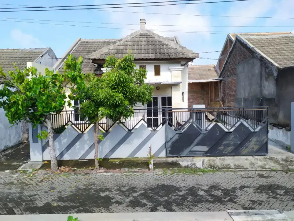DIKONTRAKKAN SEGERA!! RUMAH PALEM PERTIWI MENGANTI GRESIK
