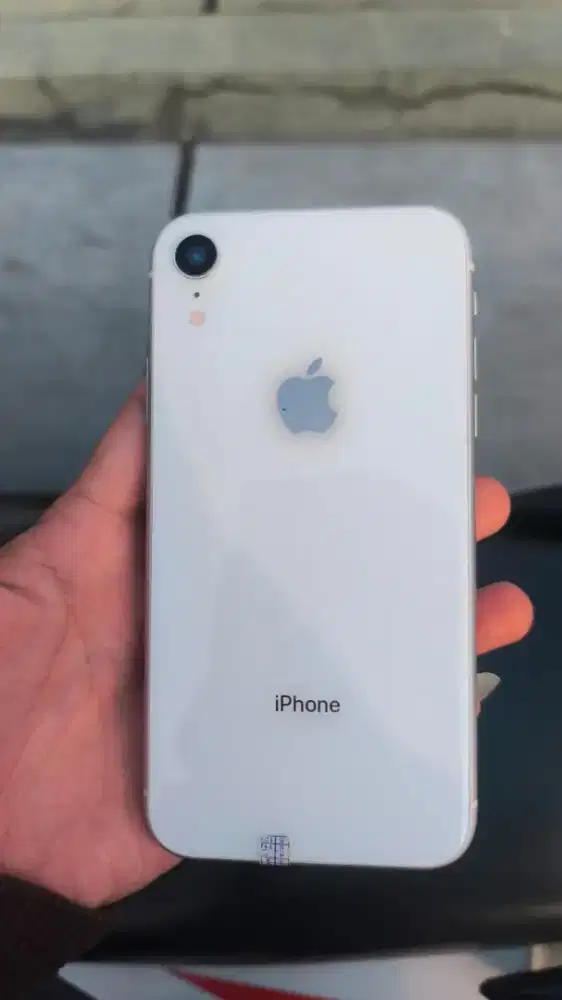 DIJUAL CEPAT IPHONE XR 64GB