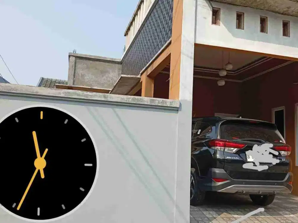 Rumah Hook di Bulevar Hijau Kota Harapan Indah Bekasi