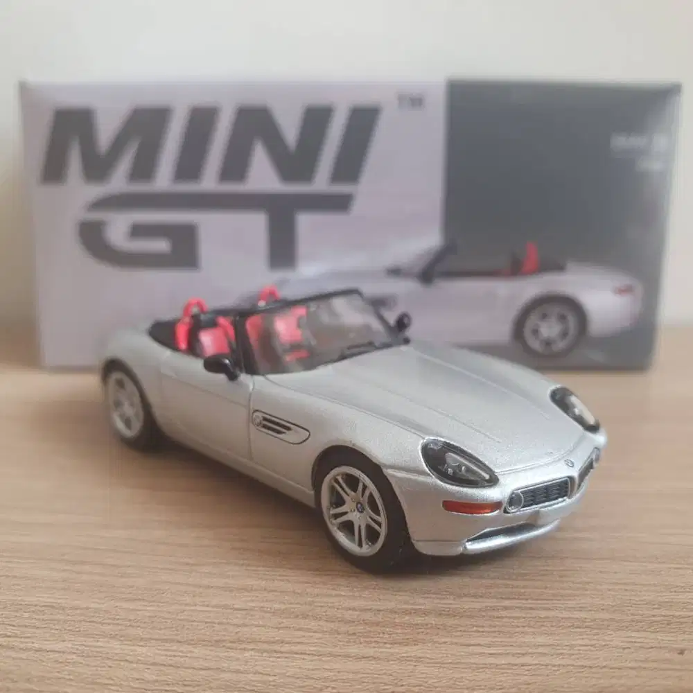 Mini GT 998 BMW Z8 1/64 (Silver, LHD, BiEm, Convertible, Open Top)