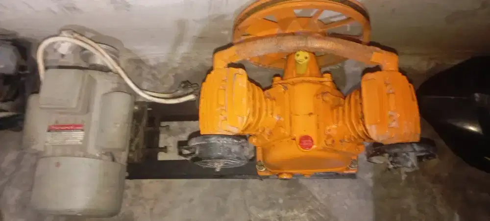 Kompresor 2 piston, dinamo tanika 1/2 hp