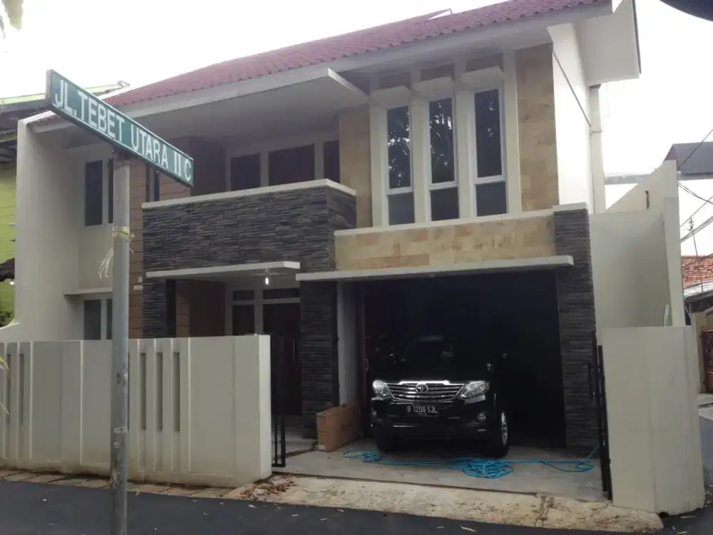 RUMAH DIJUAL MURAH DI TEBET UTARA JAKARTA SELATAN SIAP HUNI