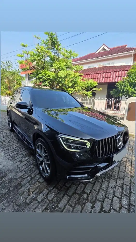 Mercedes Benz GLC 200 AMG LINE 2021