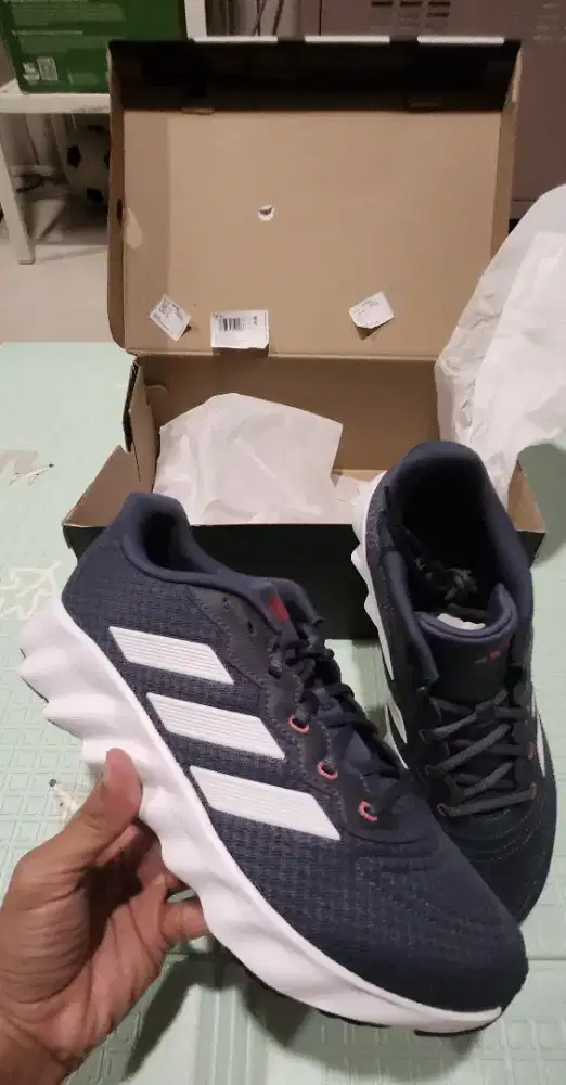 Adidas switch move