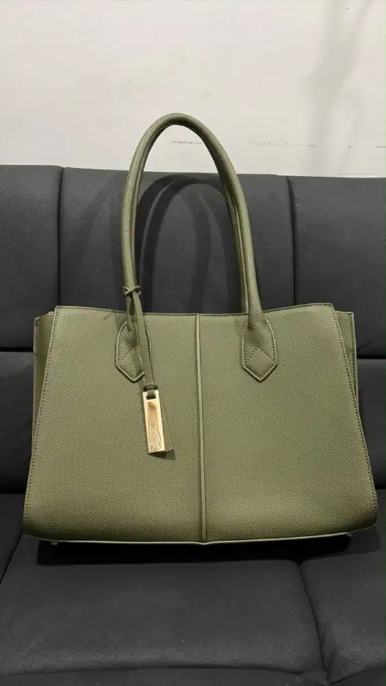 Tas Wanita Hush Puppies Shoulder Bag