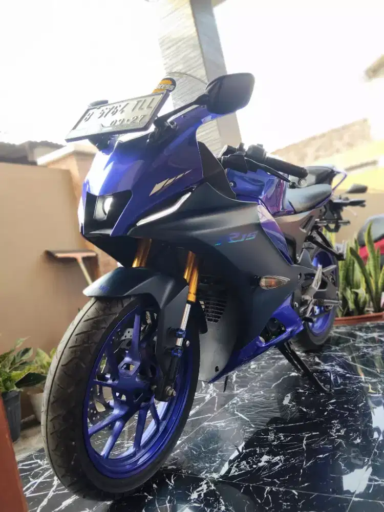 NEW YAMAHA R15 V4