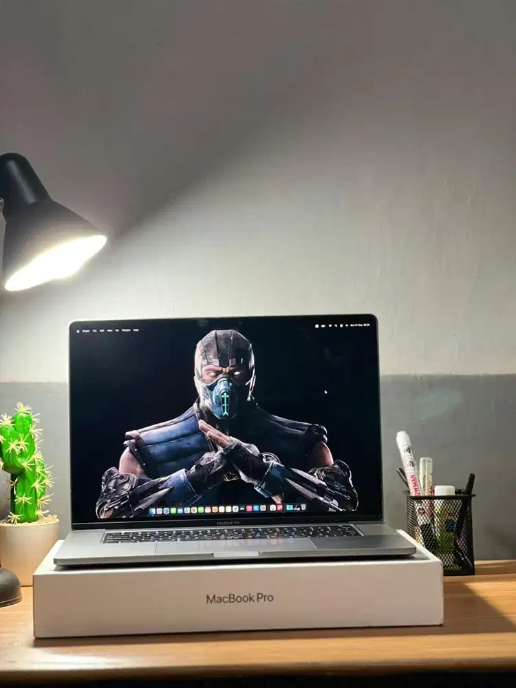 Macbook Pro 2019 RAM 32Gb core i9
