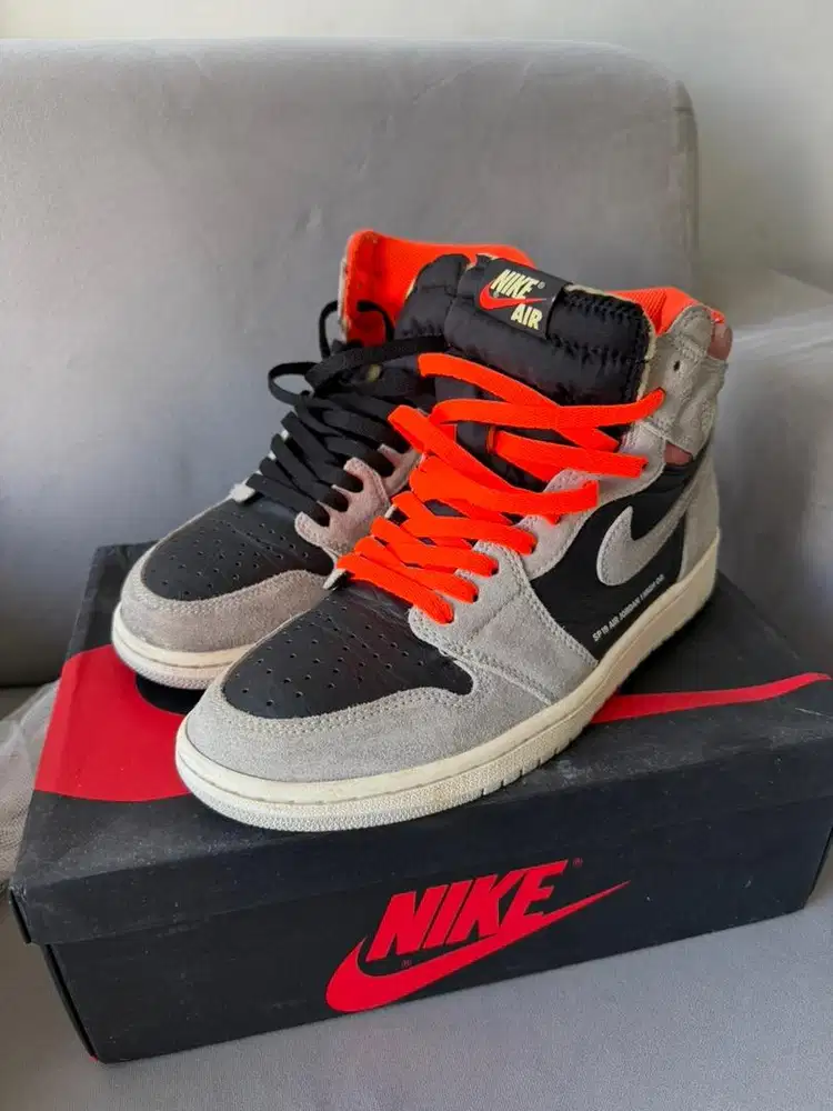 Air Jordan 1 Retro Neutral Grey (Authentic)