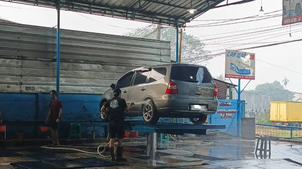 Grand Livina XV Tahun 2008