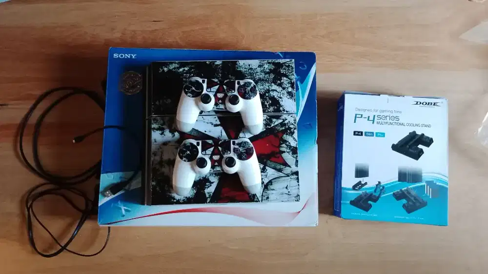 Dijual ps 4 fat ori 1tb bukan hen mulus