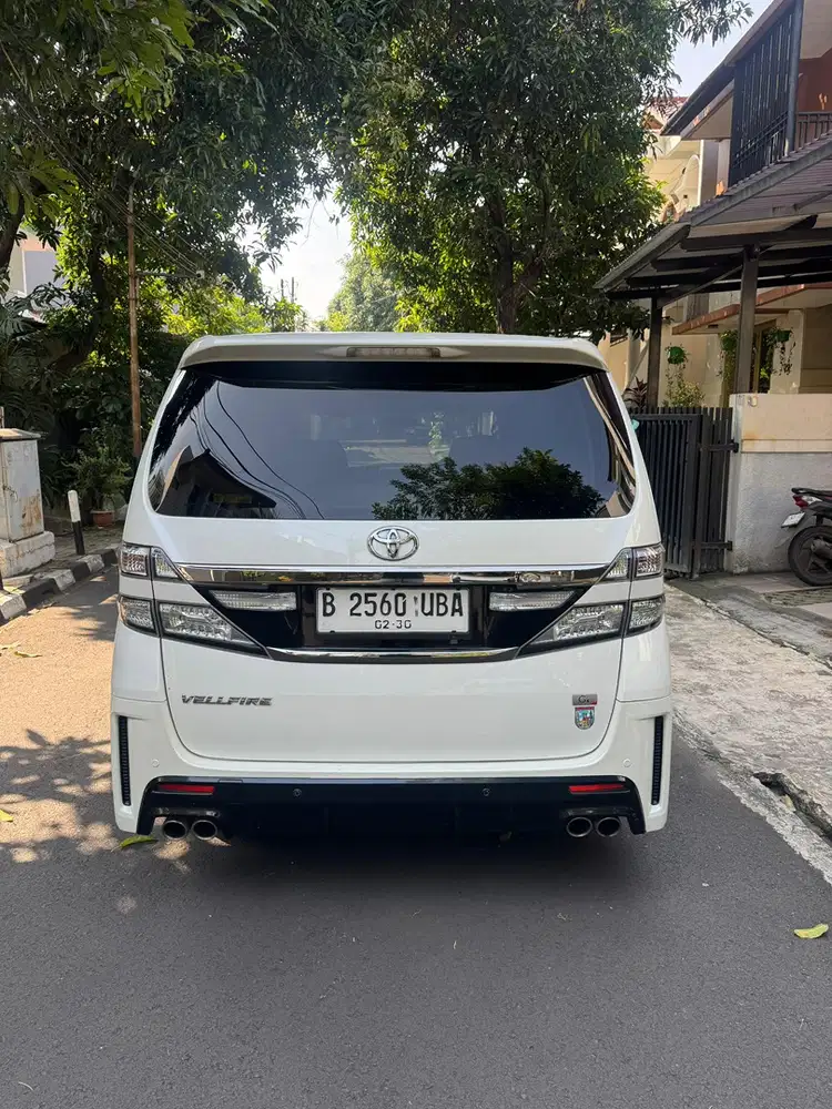 Toyota Vellfire 2013 Bensin