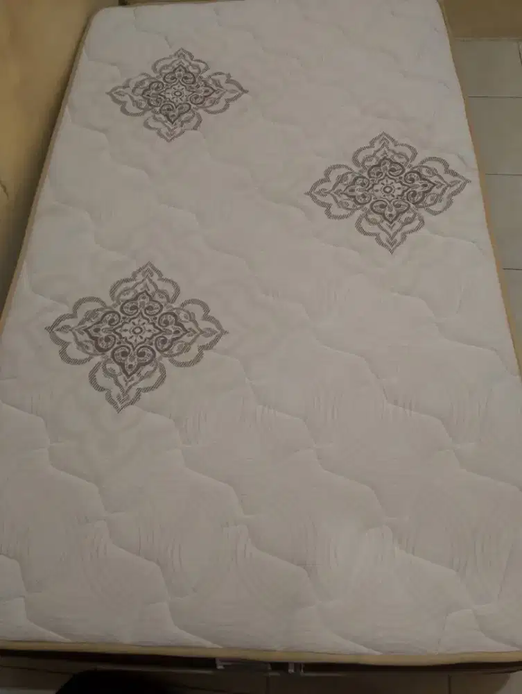 Kasur Springbed Double Pillow Top Baru pakai 6bulan'an, Ukuran 120