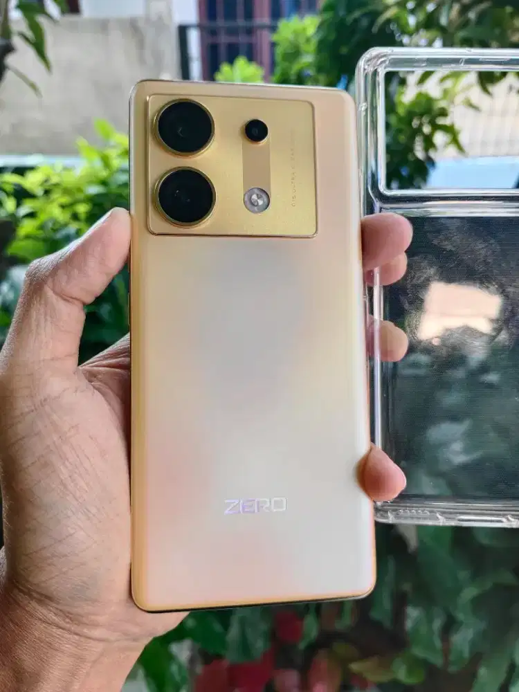 Infinix Zero 30 5G (12/256)