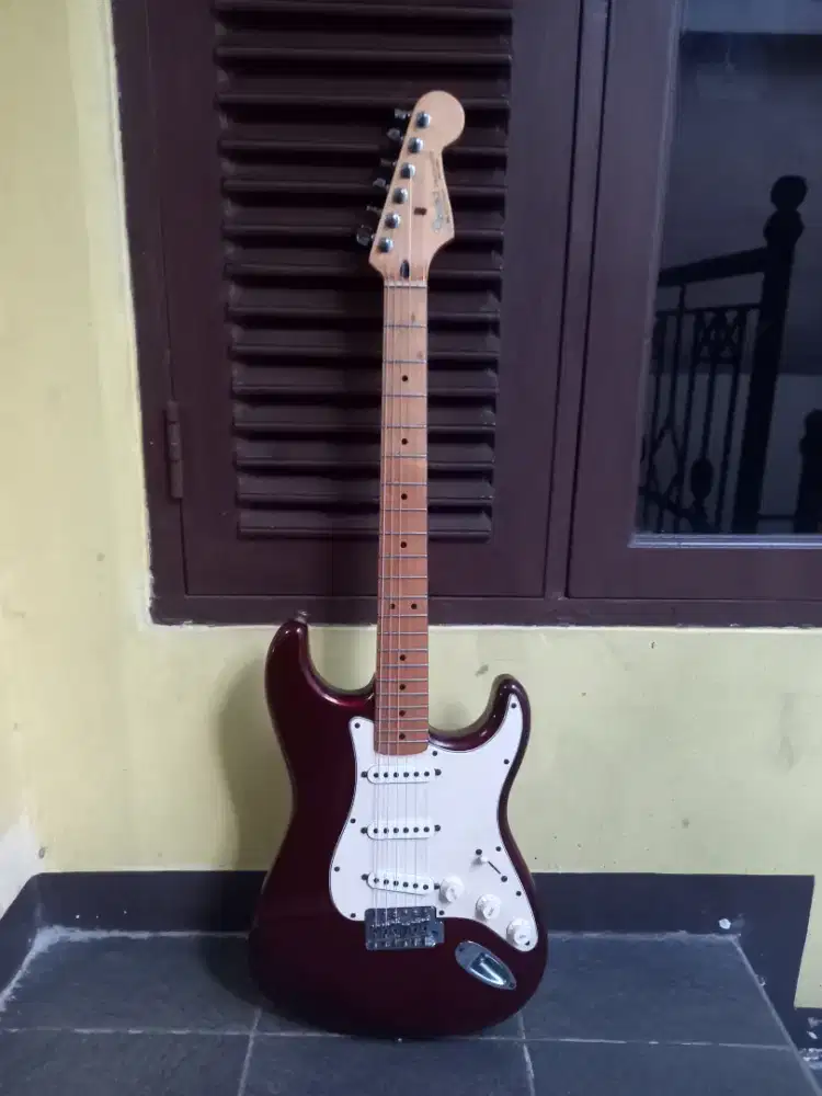 Gitar fender stratocaster mexico 2007
