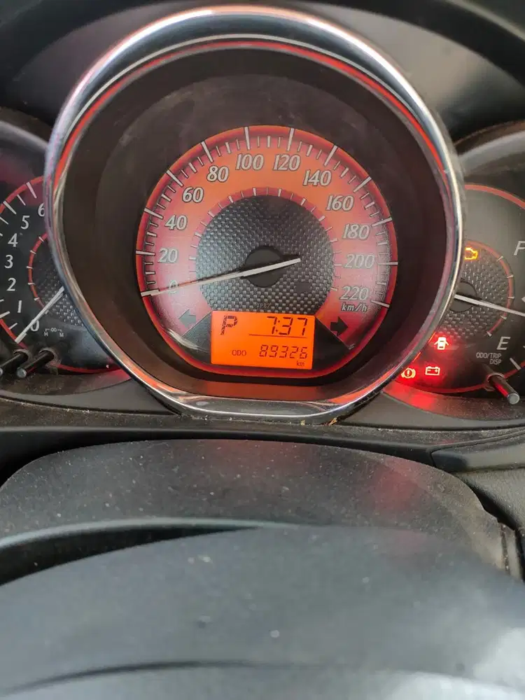 Toyota Yaris 2015 Bensin