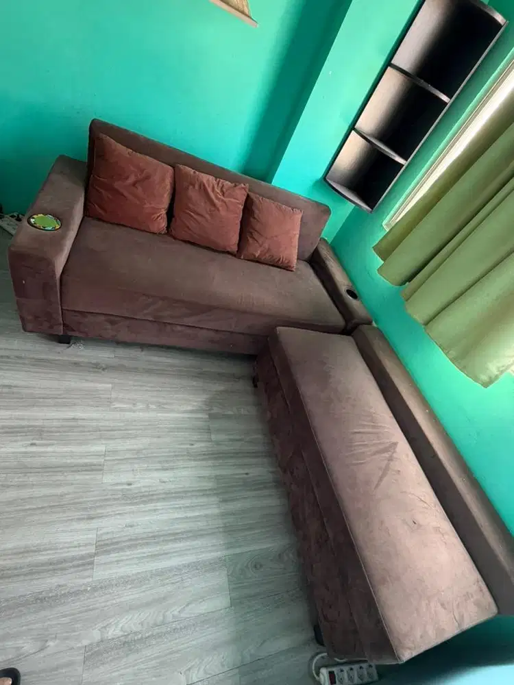 Sofa L tiga seat cokelat