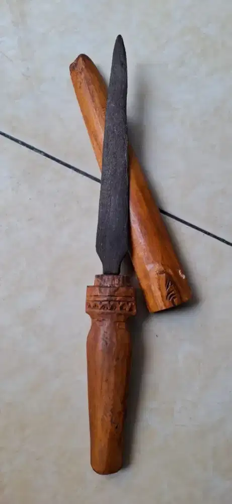 Keris serba 250