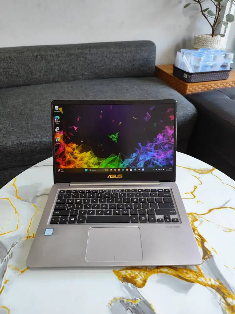 Laptop Asus UX410U Intel Core i7-7500U RAM 8GB DDR4 SSD 512GB
