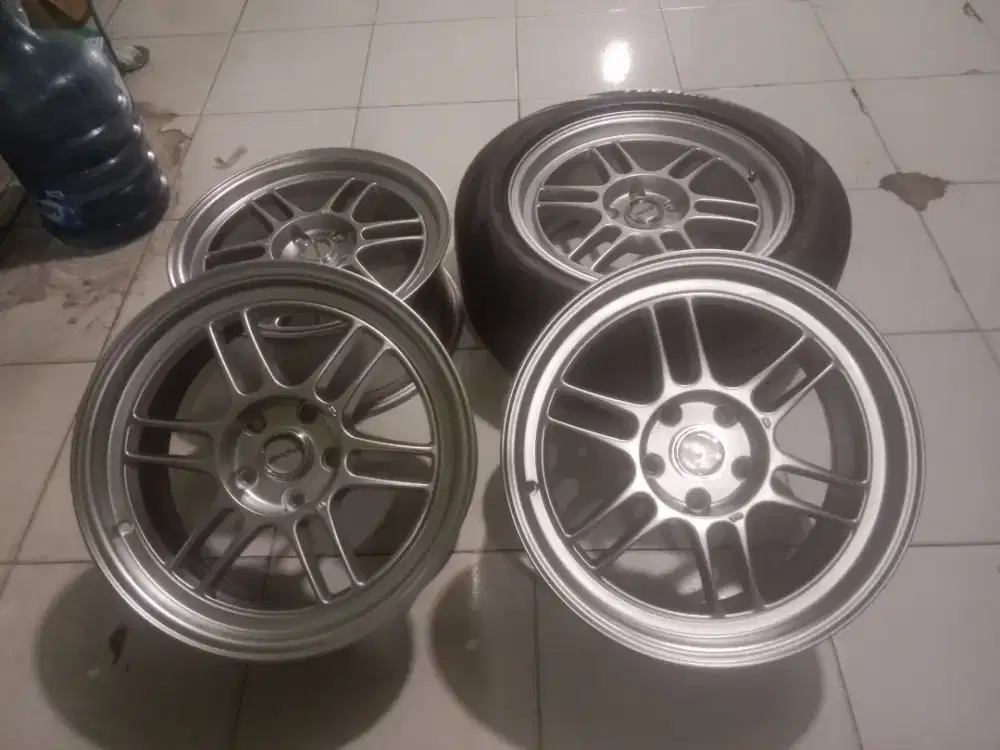 Jual/TT, velag rp1 17,lebar 8,5 et, 38