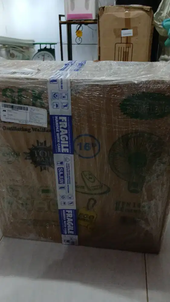 Kipas Angin Sekai 16 inch Dinding
