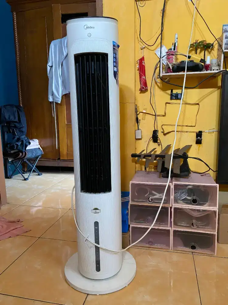 MIDEA TOWER FAN AIR COOLER