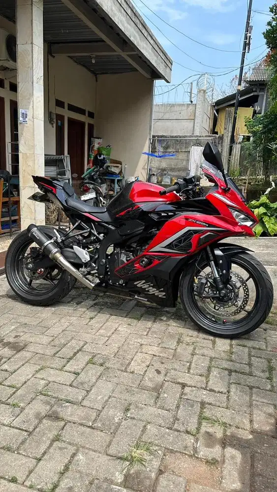 ZX25R ABS QS! Persimmon RED, NO MINUS like new!! Ninja ZX