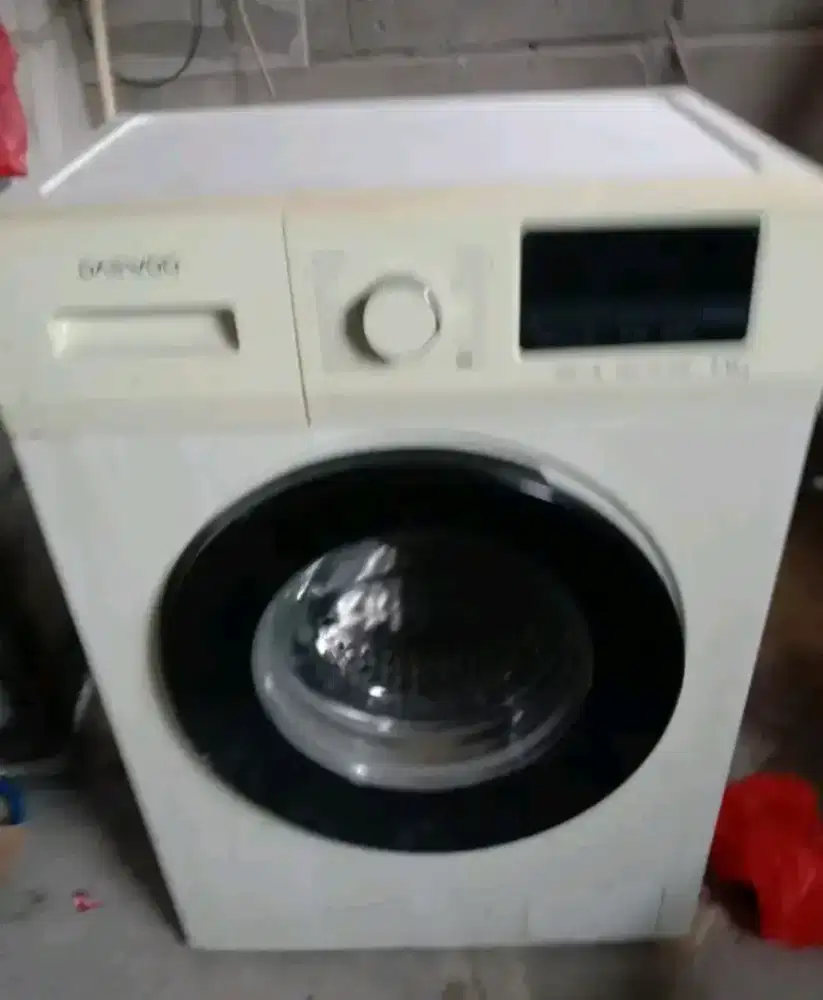 Cari karyawan laundry
