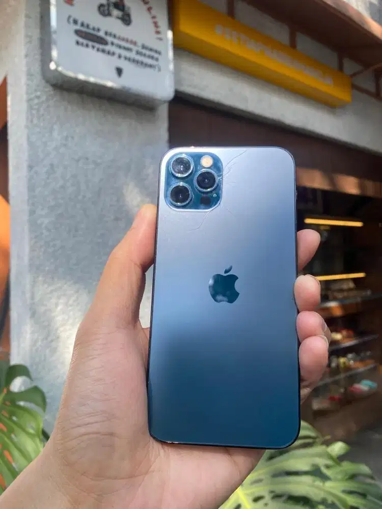 Dijual iPhone 12 Pro 128gb all operator
