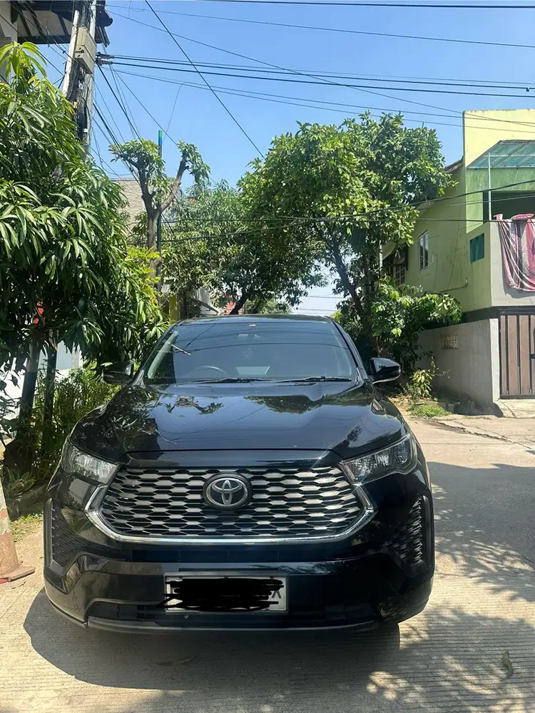 Toyota Kijang Innova 2023 Bensin