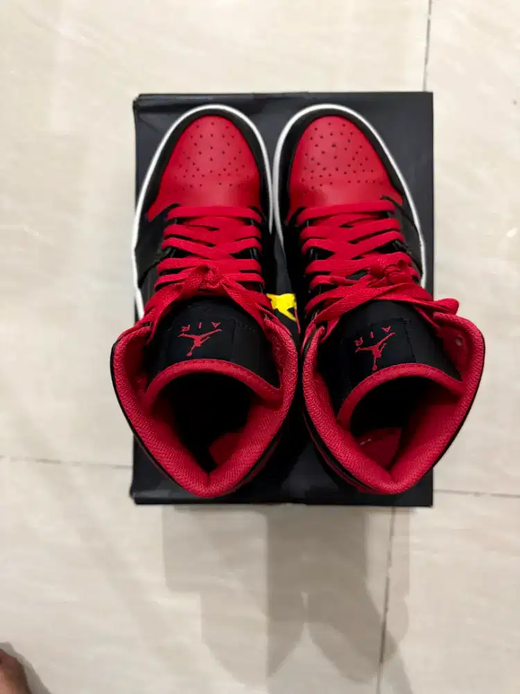Sepatu nike buat jalan kaki