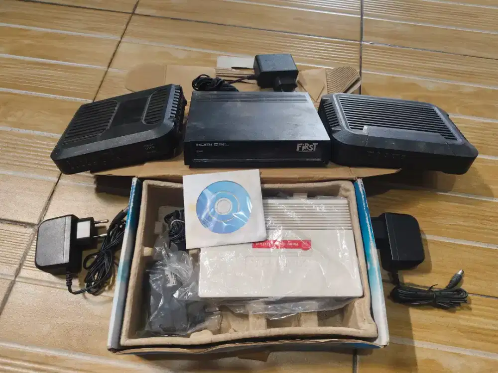 Modem, router, wifi dan digital media