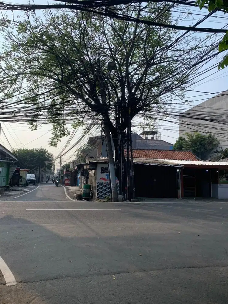 Dijual Tanah&Bangunan Daerah Strategis Kebayoran Lama Jakarta Selatan